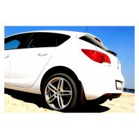 Литой колесный диск Alutec Poison polar silver 8,0x18 5x112 ET21 D66,5